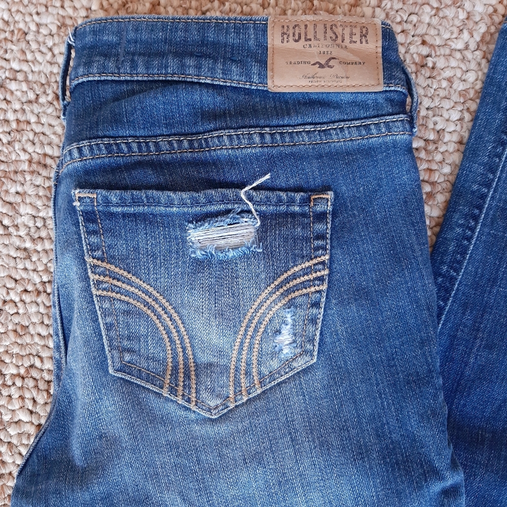 Hollister Distressed Jeans size 5 Long - Picture 12 of 16